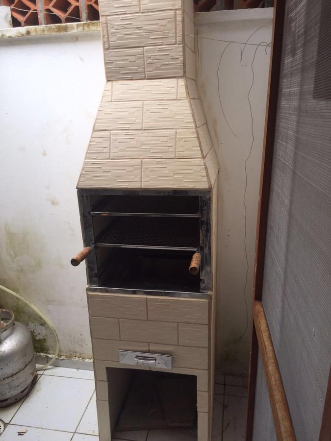 Kitinete Em Matinhos Com Piscina Villa Exterior photo